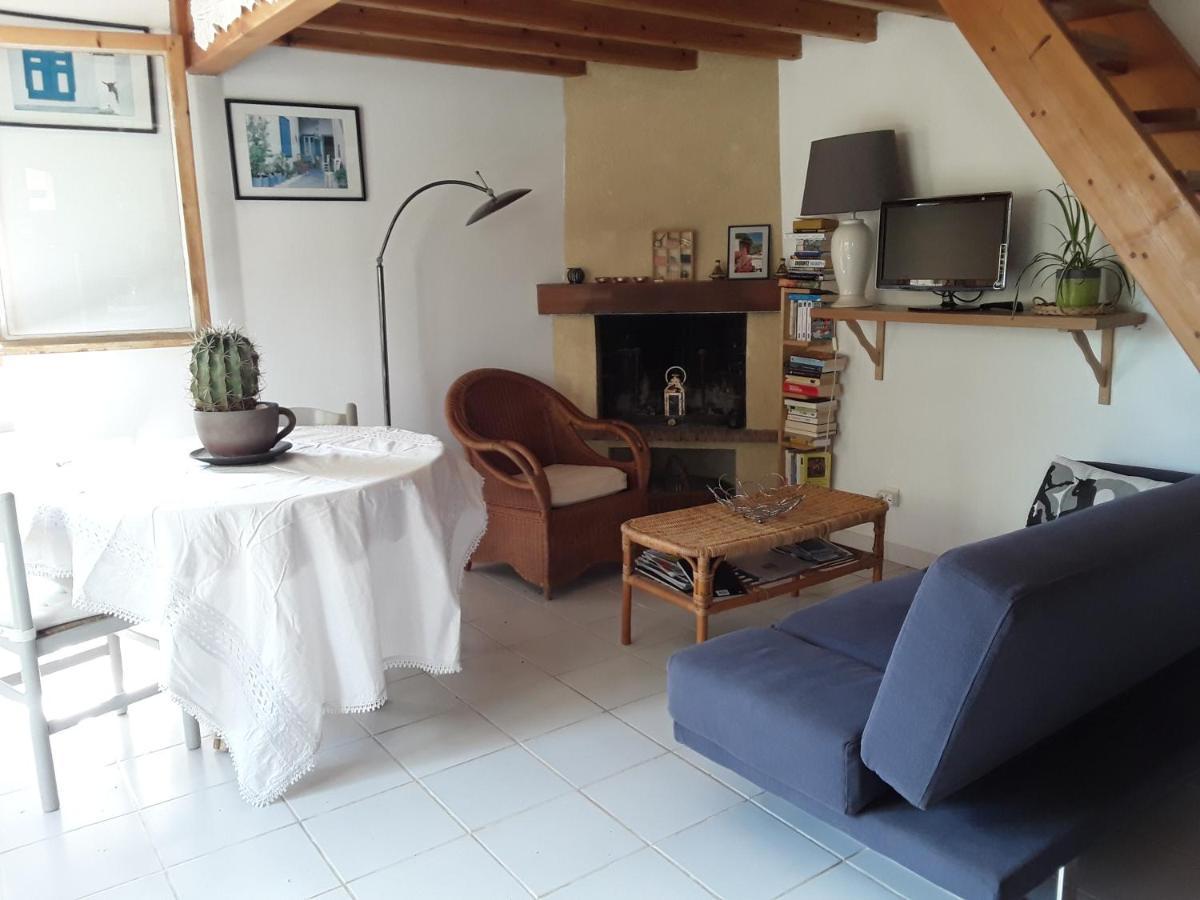 La Petite Maison Vaugines Luaran gambar